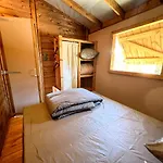 캠프장 La Tamarissiere 아그