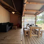 La Tamarissiere مكان تخييم