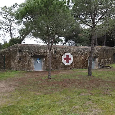 La Tamarissiere Camping *