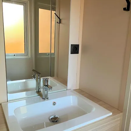 Camping La Tamarissière *