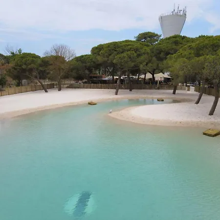 La Tamarissière *