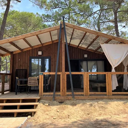 La Tamarissiere *