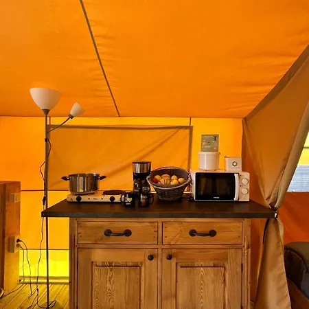 La Tamarissière Camping *