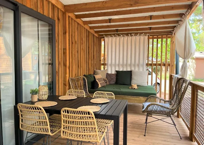 Kemping La Tamarissiere